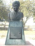 Shaid Tejendra Khurana (Karnal) (2 Feet Bust)